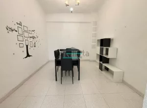 Piso de 4 habitaciones en el centro de Granada
