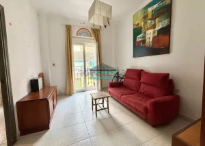 Piso de 4 habitaciones en el centro de Granada