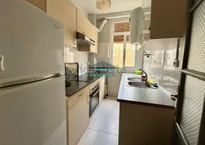 Piso de 4 habitaciones en el centro de Granada