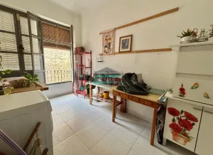 Piso de 4 habitaciones en el centro de Granada