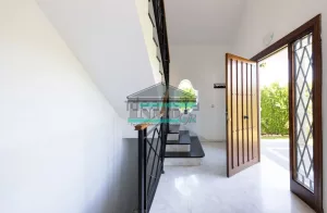 Chalet de 4 dormitorios con piscina en Dílar