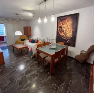 Piso de 3 dormitorios con piscina en Gójar