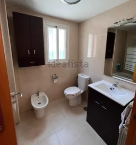 Piso de 3 dormitorios con piscina en Gójar