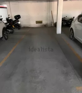 Piso de 3 dormitorios con piscina en Gójar