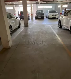 Piso de 3 dormitorios con piscina en Gójar