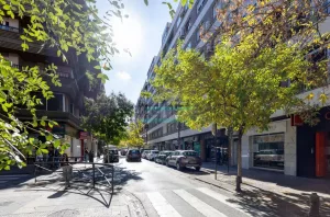 Piso de 3 dormitorios en Granada centro