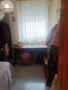 Piso de 4 dormitorios en zona Serrallo