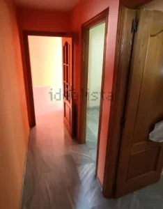 Piso de 4 dormitorios en zona Serrallo