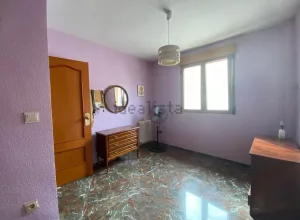 Casa de 4 dormitorios en Albolote