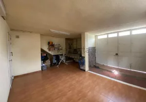 Casa de 4 dormitorios en Albolote