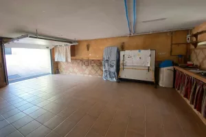 Casa en venta de 3 dormitorios en Ogíjares