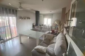 Ático con garaje en venta en Alhendín