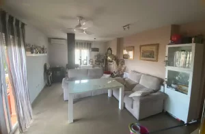 Ático con garaje en venta en Alhendín