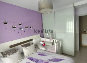 Piso de 3 dormitorios con garaje en La Zubia