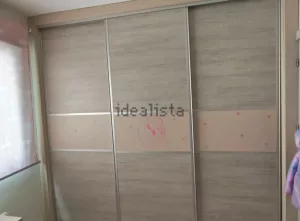 Piso de 3 dormitorios con garaje en La Zubia