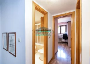 Chalet de 4 dormitorios con piscina en La Zubia