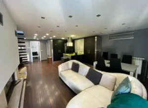 Ático dúplex amueblado en La Zubia