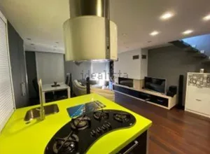 Ático dúplex amueblado en La Zubia