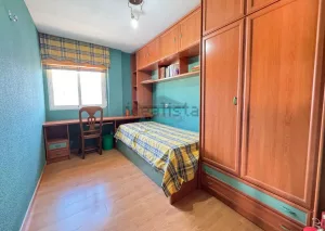 Piso de 3 dormitorios en Granada centro