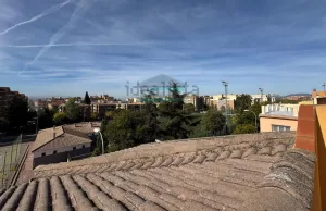 Piso de 3 dormitorios en Granada centro