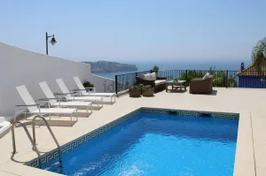 Villa de lujo con 6 dormitorios en La Herradura