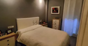 Piso de 2 dormitorios con garaje en Las Gabias