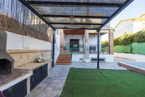 Casa de 3 dormitorios en Las Gabias