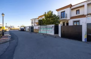 Casa de 3 dormitorios en Las Gabias