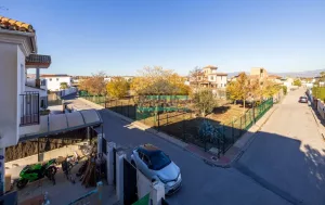 Casa de 3 dormitorios en Las Gabias