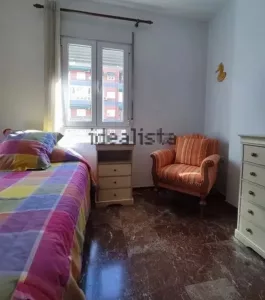 Piso de 2 dormitorios en Camino de Ronda