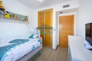 Piso reformado con 2 dormitorios en Alhendín