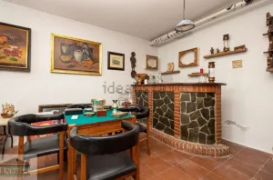 Casa de alquiler de 3 dormitorios en Las Gabias