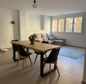 Piso reformado de 2 dormitorios en el Zaidín