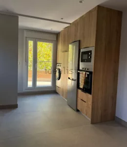 Piso reformado de 2 dormitorios en el Zaidín