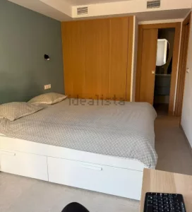 Piso reformado de 2 dormitorios en el Zaidín