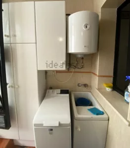 Casa de 4 dormitorios y garaje en Albolote