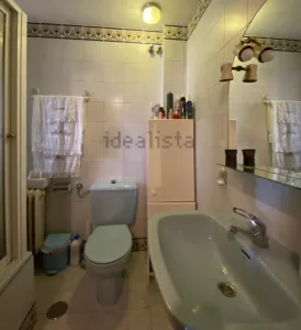 Casa de 4 dormitorios y garaje en Albolote