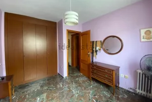 Casa de 4 dormitorios y garaje en Albolote