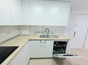 Piso reformado de 3 dormitorios en Arabial