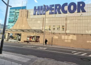 Piso reformado de 3 dormitorios en Arabial