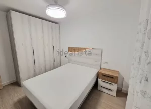 Piso reformado de 3 dormitorios en Arabial