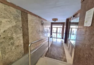 Piso reformado de 3 dormitorios en Arabial