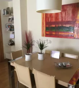 Piso de alquiler con garaje en Sanders