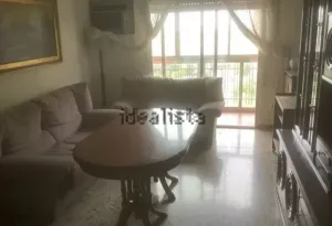 Piso de 4 dormitorios en Camino de Ronda