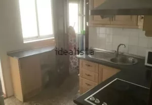 Piso de 4 dormitorios en Camino de Ronda