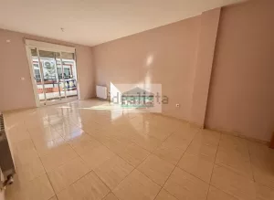 Piso de 2 dormitorios con garaje en Armilla