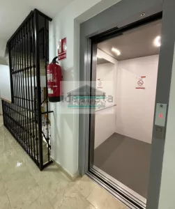 Piso de 2 dormitorios con garaje en Armilla