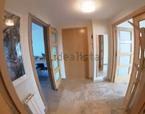 Chalet de 3 dormitorios en Atarfe