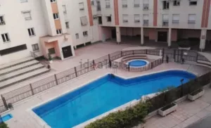 Piso de 4 dormitorios en Granada centro