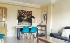 Piso de 4 dormitorios en Granada centro